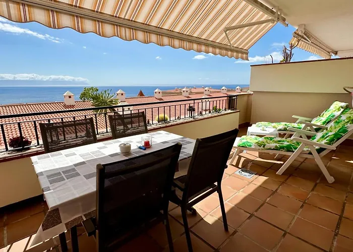Santiago Seaview - Sun Terrace And Pool